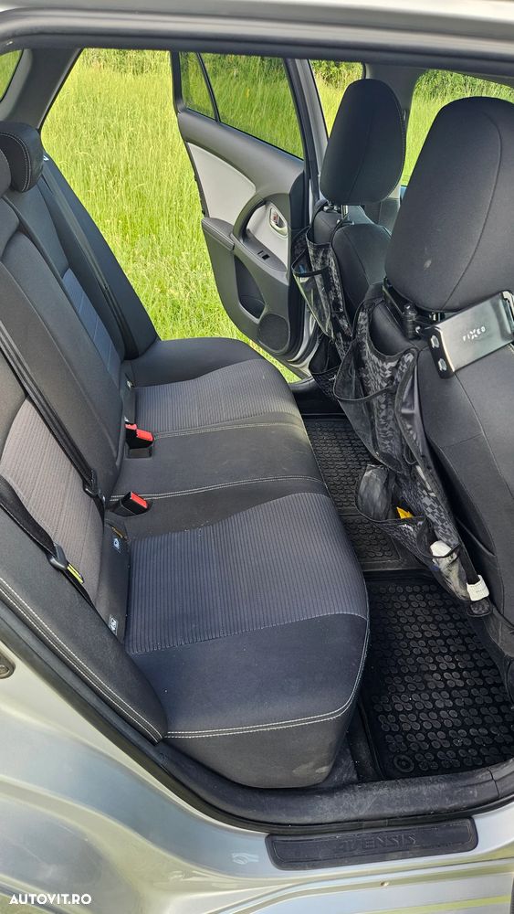 Toyota Avensis Touring Sports 1.8 Multidrive S Edition S+ - 13