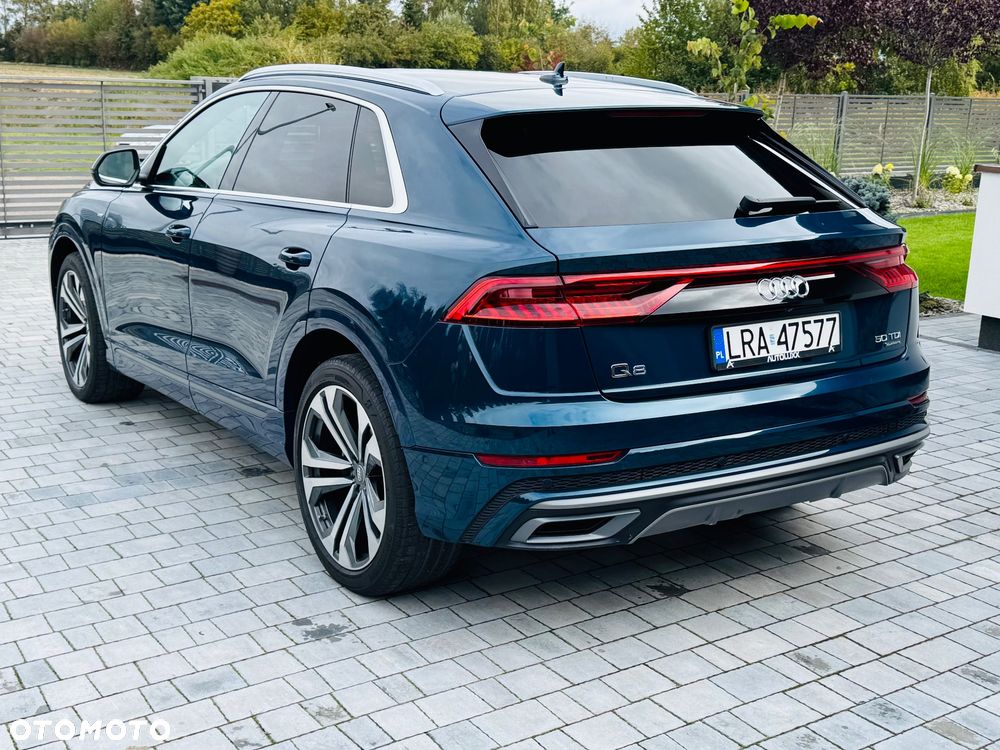 Audi Q8 - 15