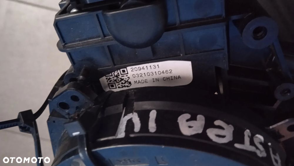 Manetka przełącznik świateł kierunkowskazów taśma Opel Astra J IV 20817720 20941131 13579487 - 6