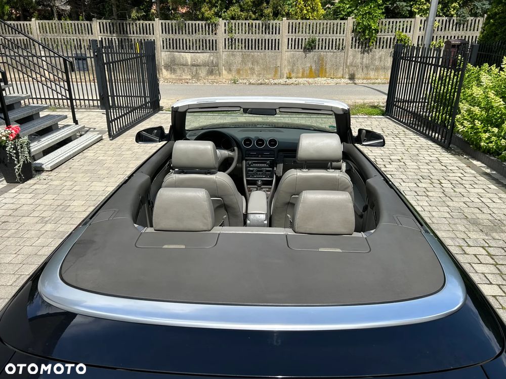 Audi A4 Cabrio 1.8 T - 9
