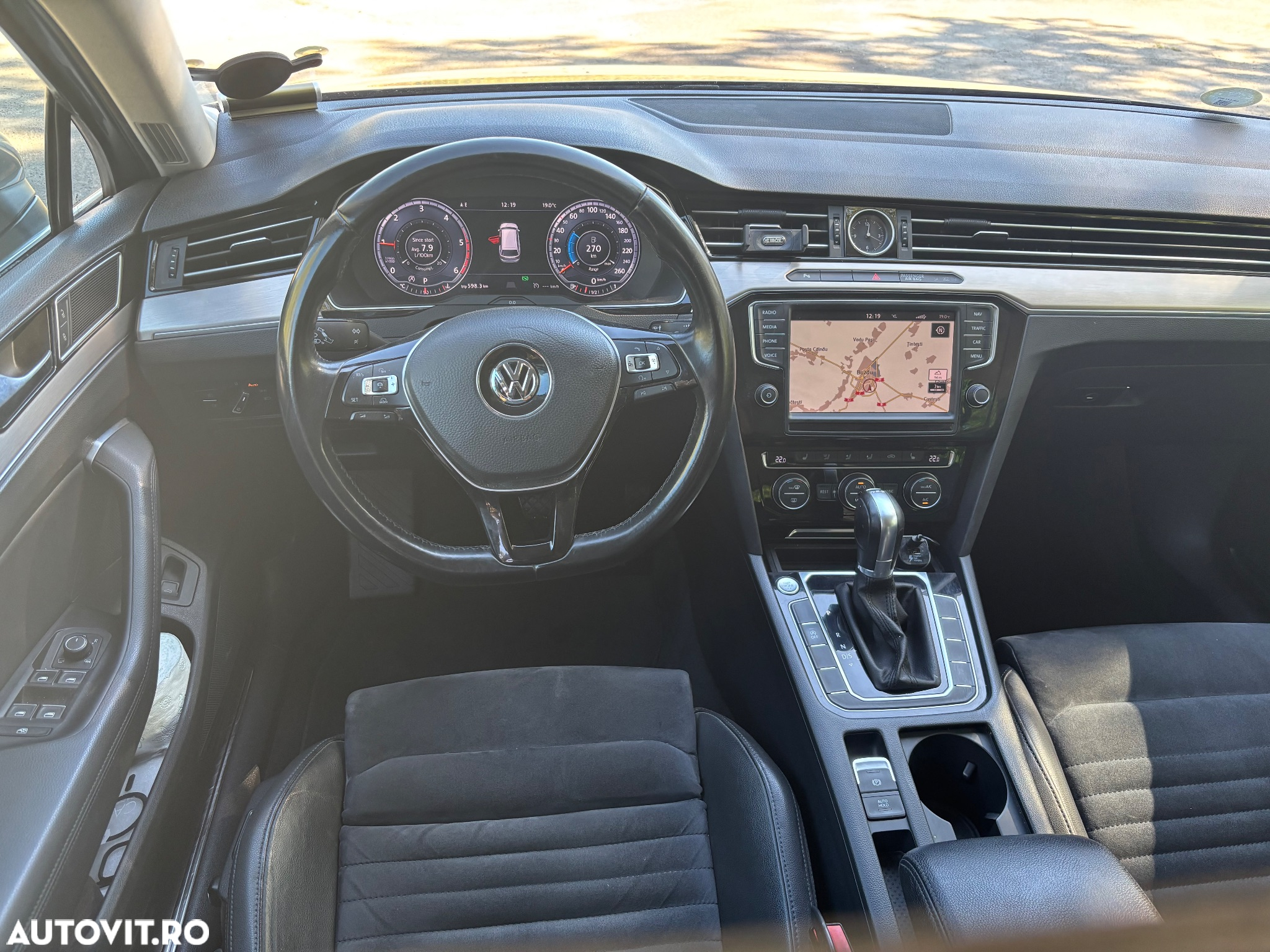 Volkswagen Passat Variant 2.0 TDI DSG (BlueMotion Technology) Highline - 14