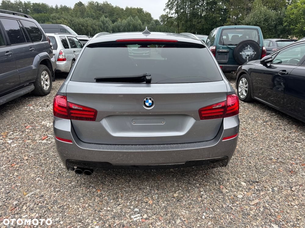 BMW Seria 5 530d Touring Sport-Aut - 13