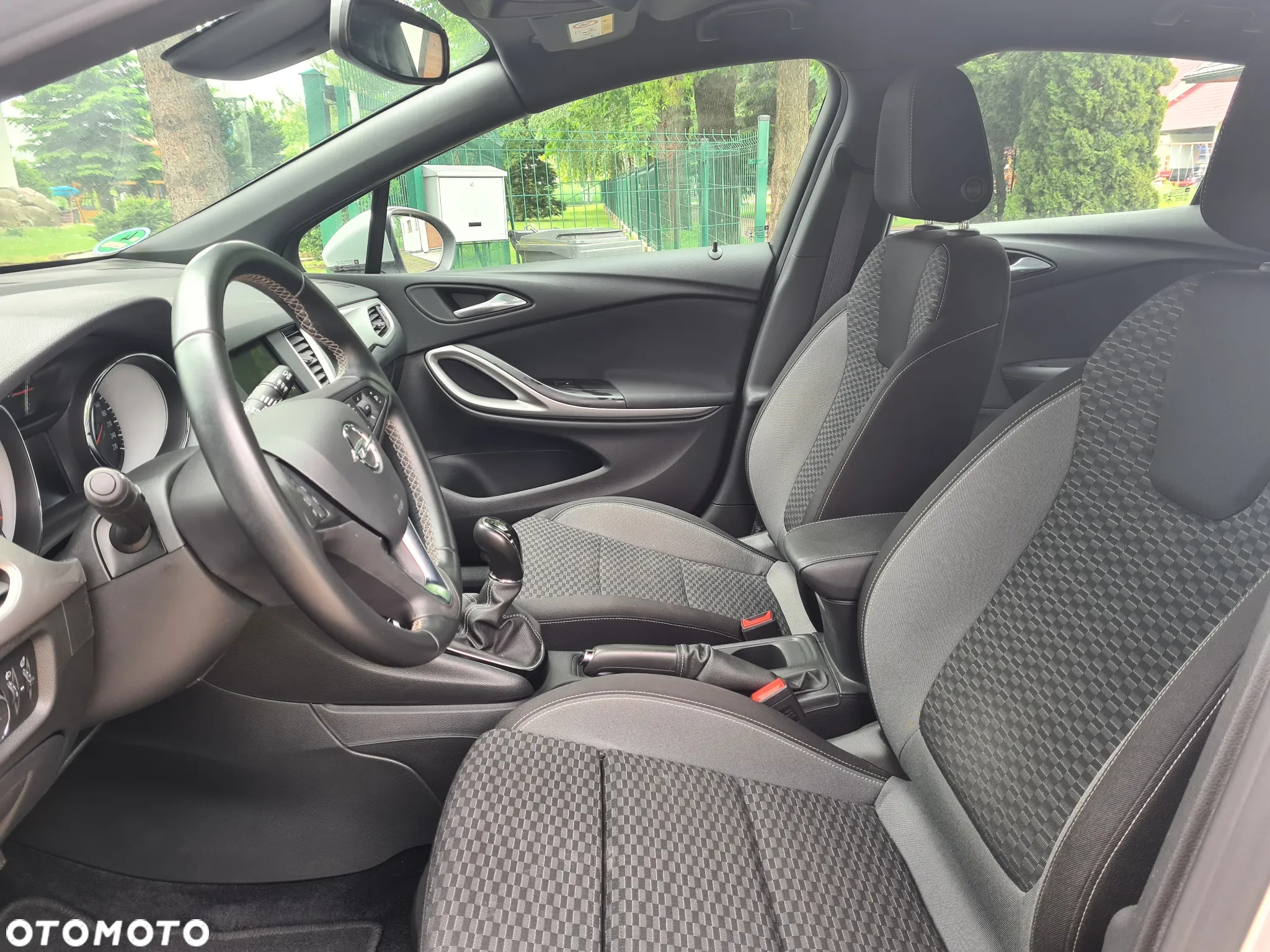 Opel Astra - 4