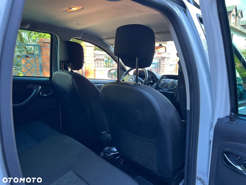 Dacia Duster 1.6 16V 4x2 Prestige - 27