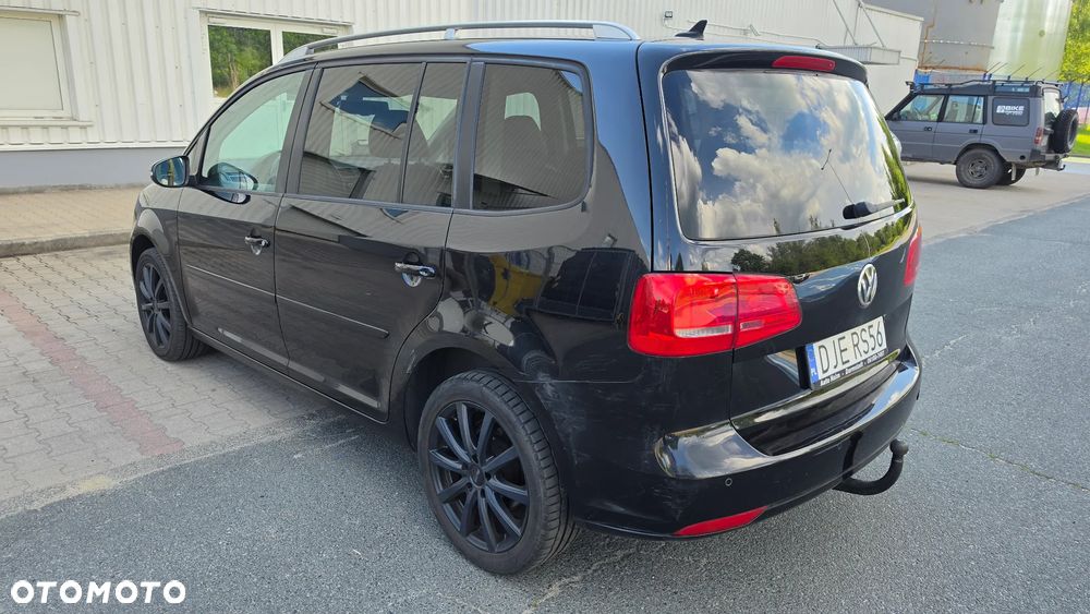 Volkswagen Touran 2.0 TDI DPF DSG Comfortline - 9