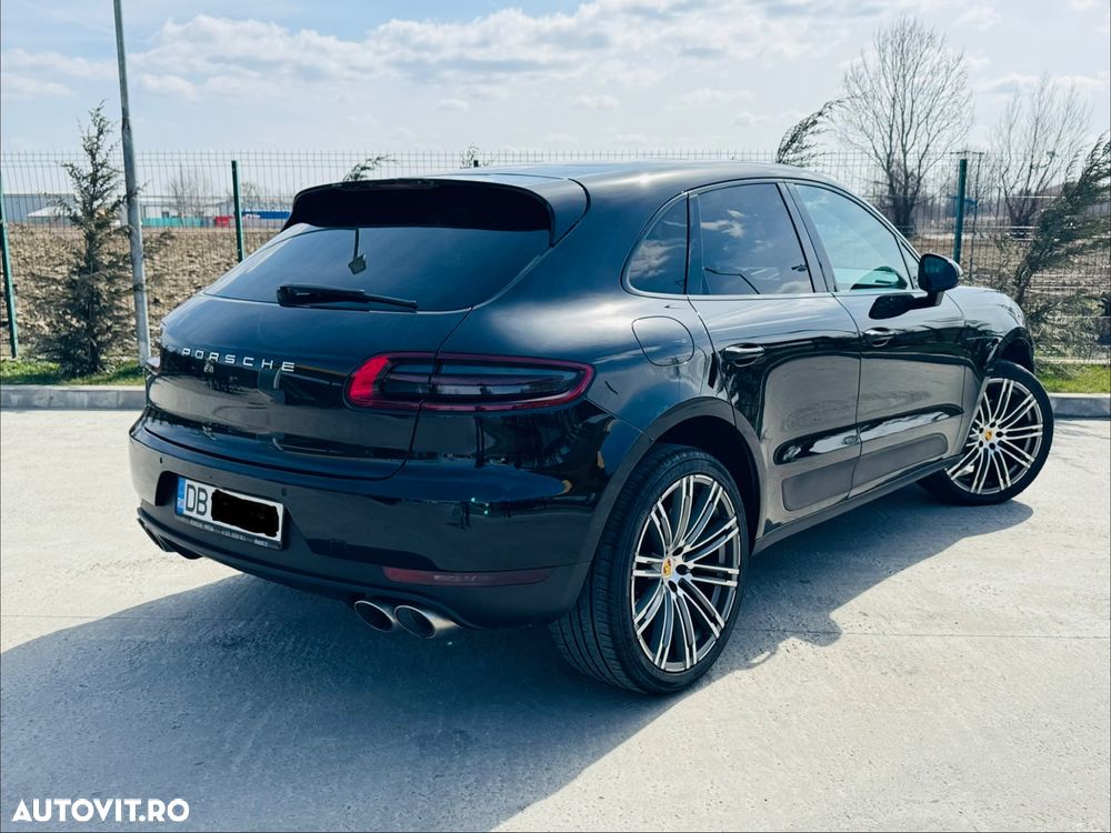 Porsche Macan - 23