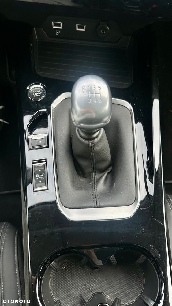 Peugeot 508 BlueHDi 130 Active Business-Paket - 30