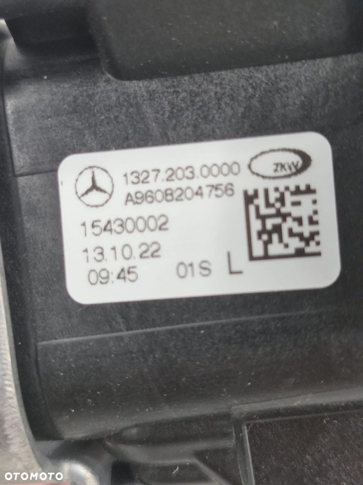 HALOGEN PRZECIWMGIELNY LEWY MERCEDES ACTROS MP4 - 4