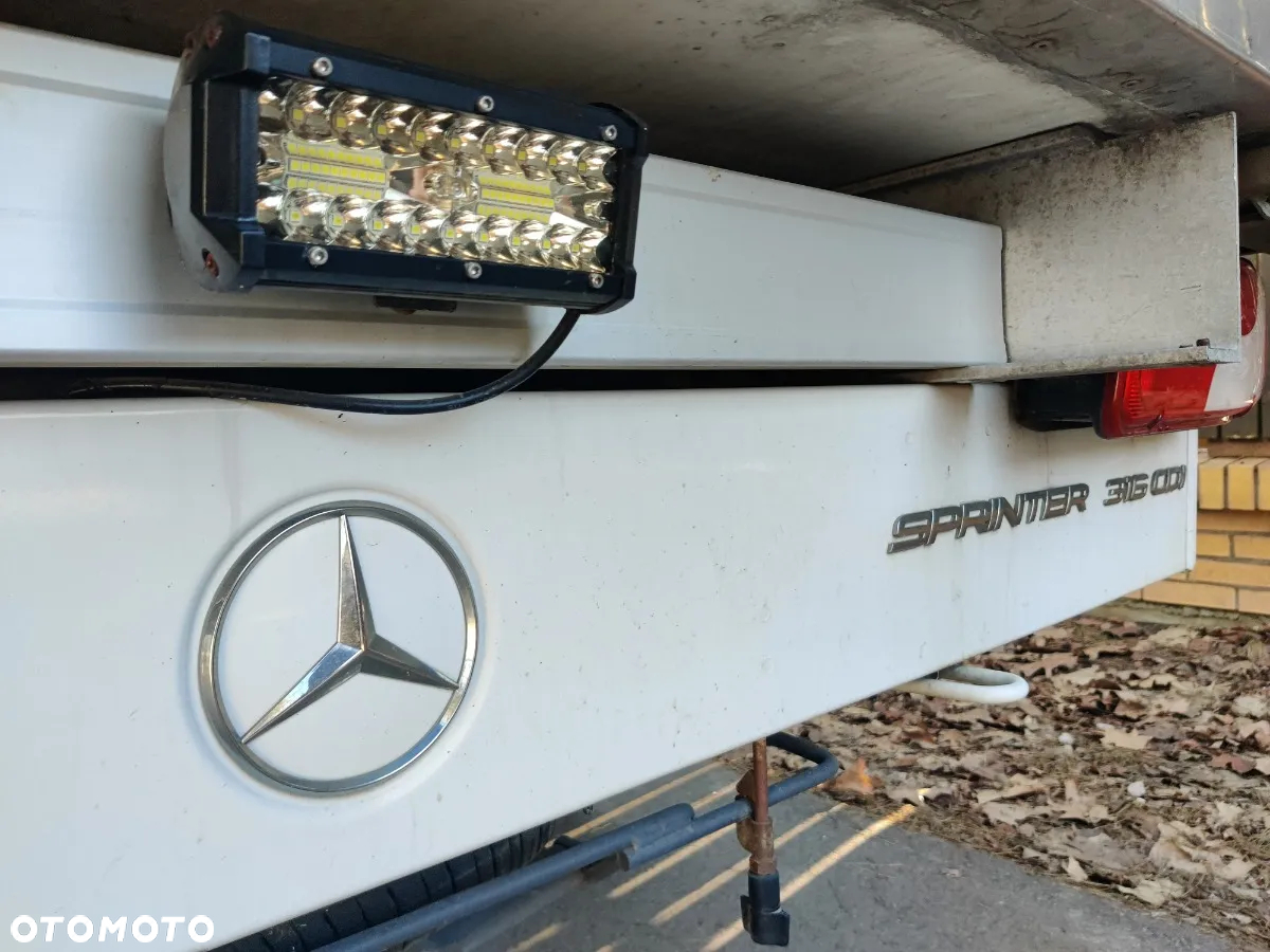 Mercedes-Benz Sprinter - 9