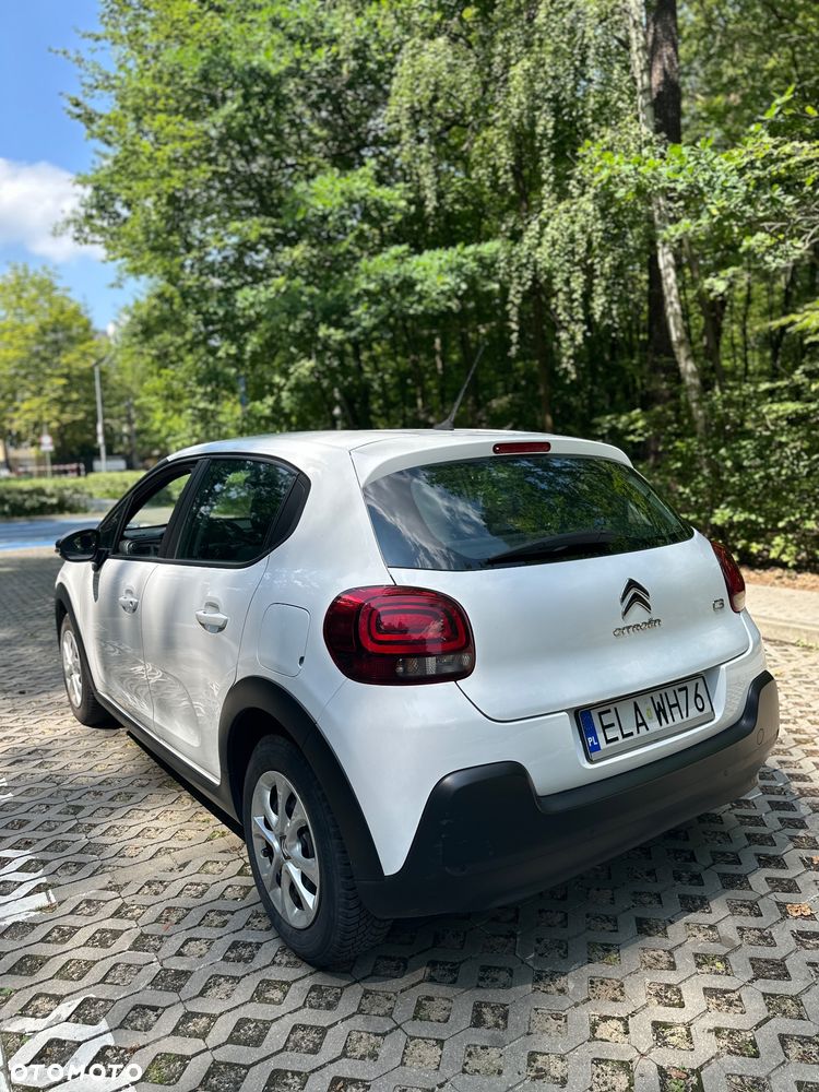 Citroën C3 Pure Tech 82 SHINE - 4