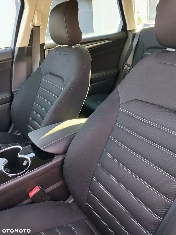 Ford Mondeo 1.5 EcoBoost Ambiente Plus - 9