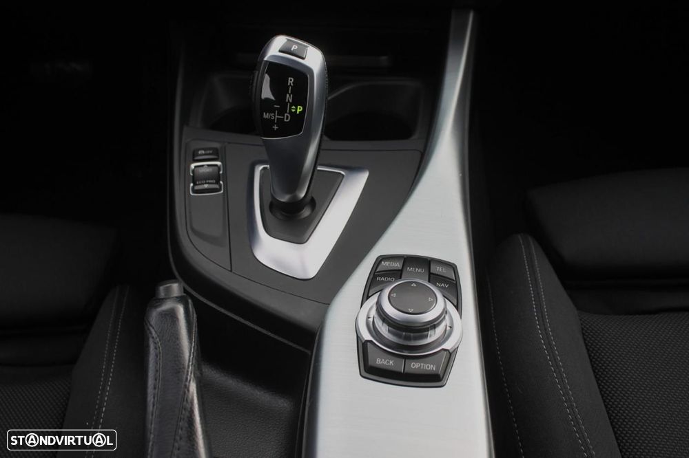 BMW 116 d Line Sport Auto - 12