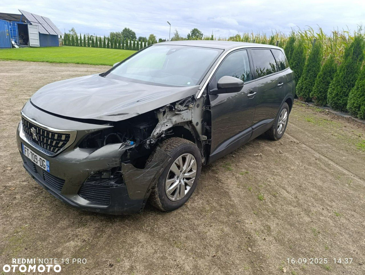 Peugeot 5008 - 8