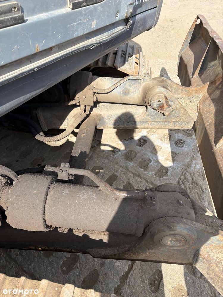 Volvo EC140BLC - 14