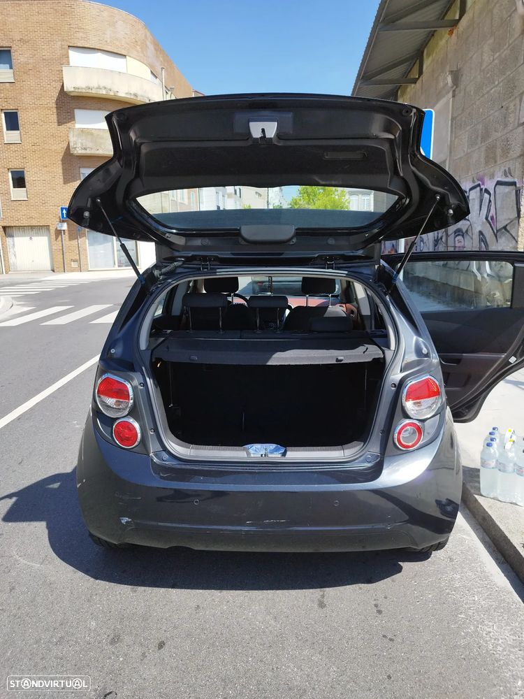 Chevrolet Aveo 1.2 LS Bi-Fuel - 4