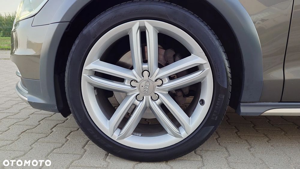 Audi A6 Allroad 3.0 TDI Quattro S tronic - 9