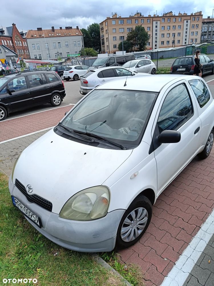 Toyota Yaris - 9