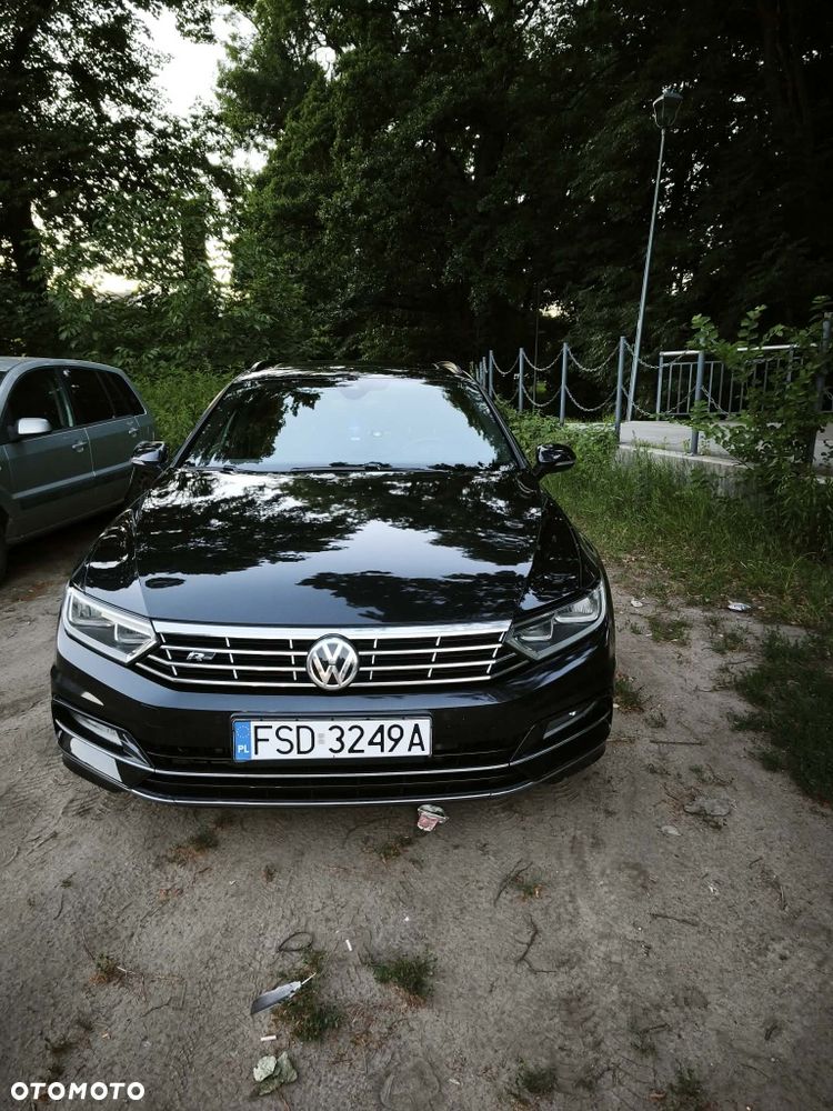 Volkswagen Passat - 2
