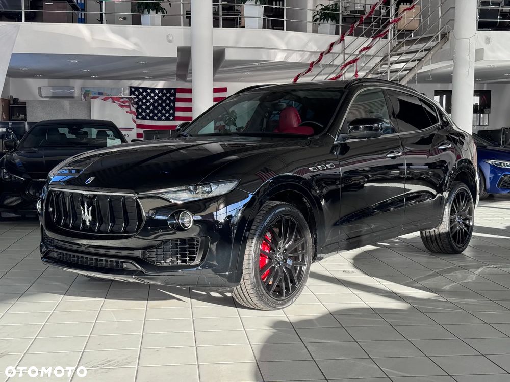 Maserati Levante S Q4 - 1