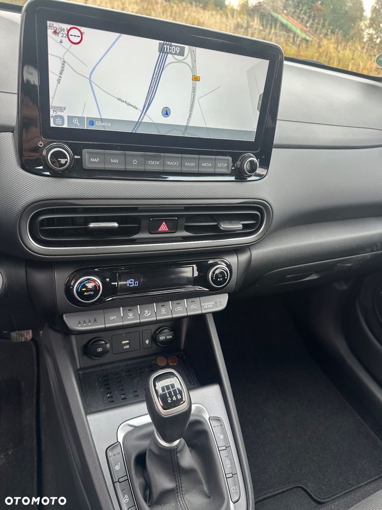 Hyundai Kona - 7