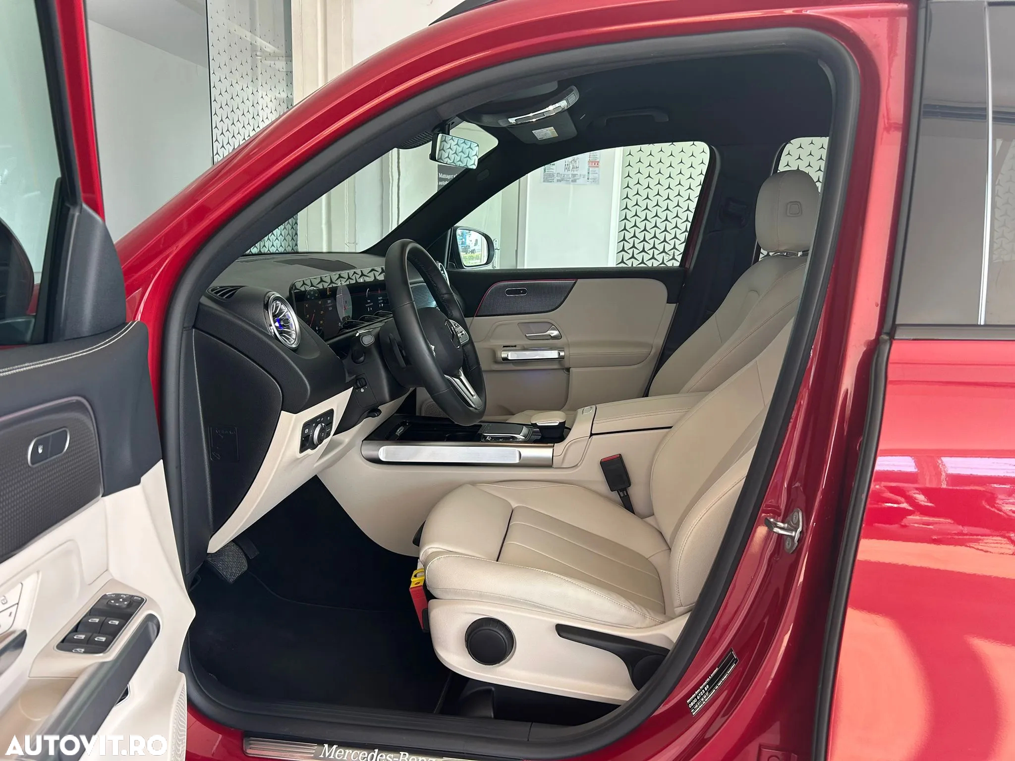 Mercedes-Benz GLB 200 d 4Matic 8G-DCT - 9