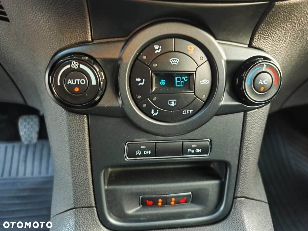 Ford Fiesta - 10