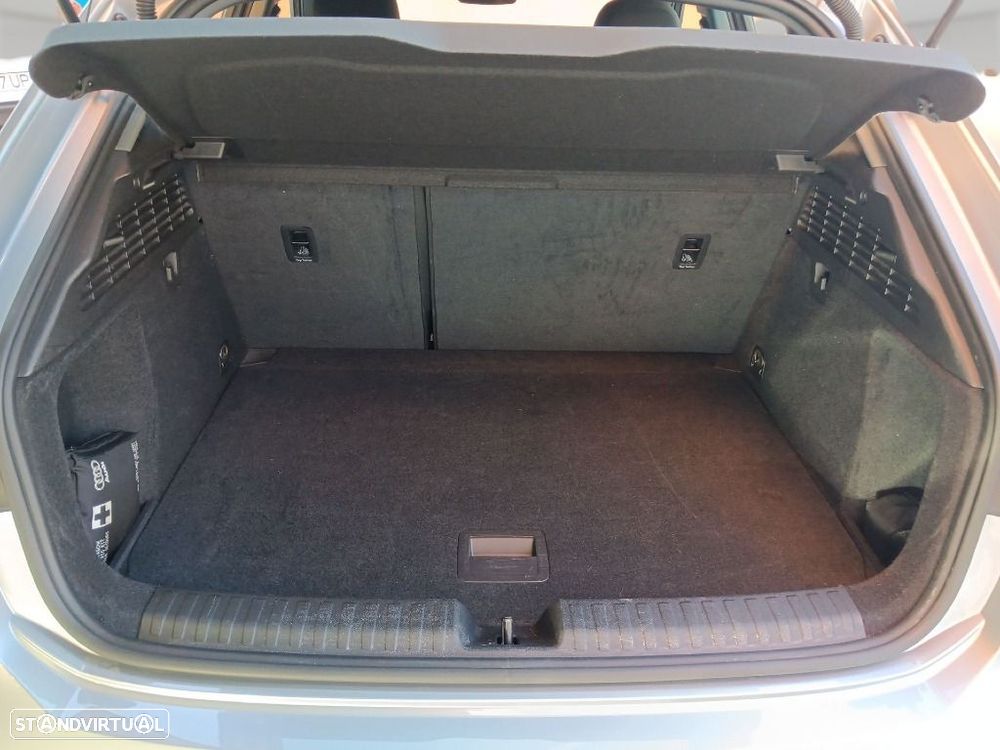 Audi A3 Sportback 30 TDI Advanced - 28