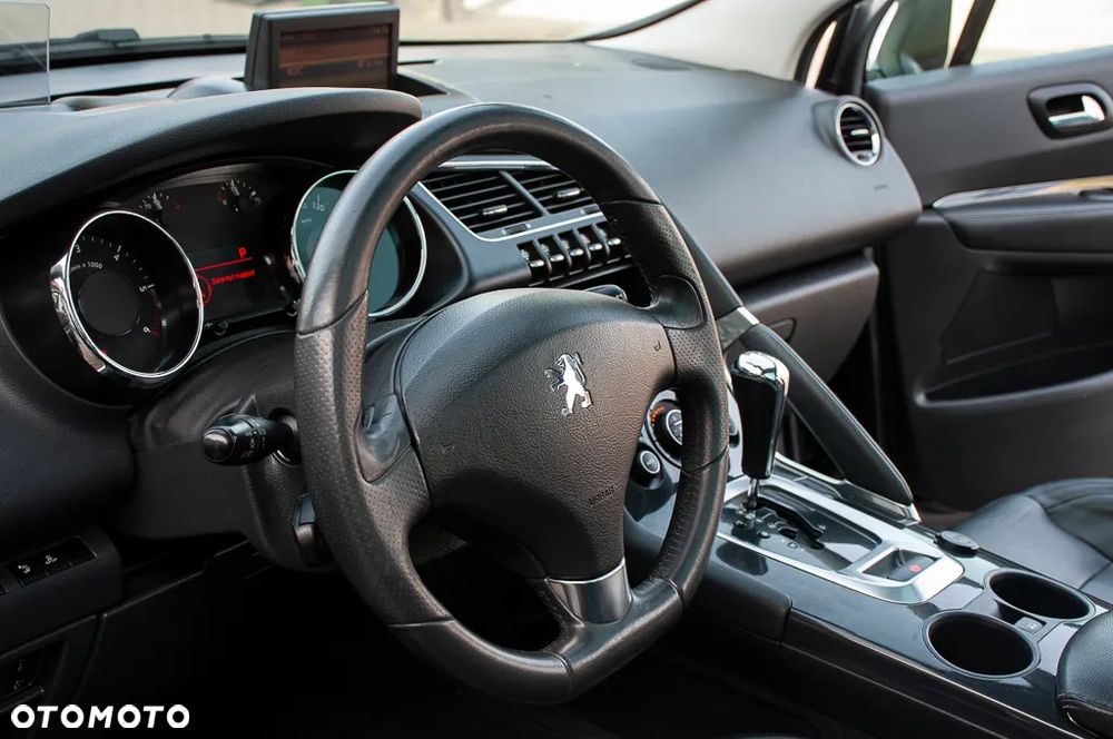 Peugeot 3008 HDi 160 Automatik Business-Line - 34