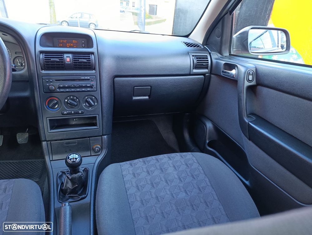 Opel Astra Caravan 1.2 Club - 8