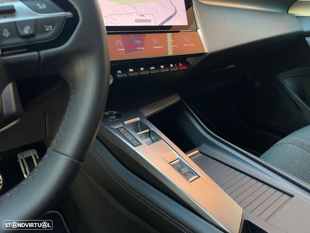 Peugeot e-308 54 kWh GT - 11