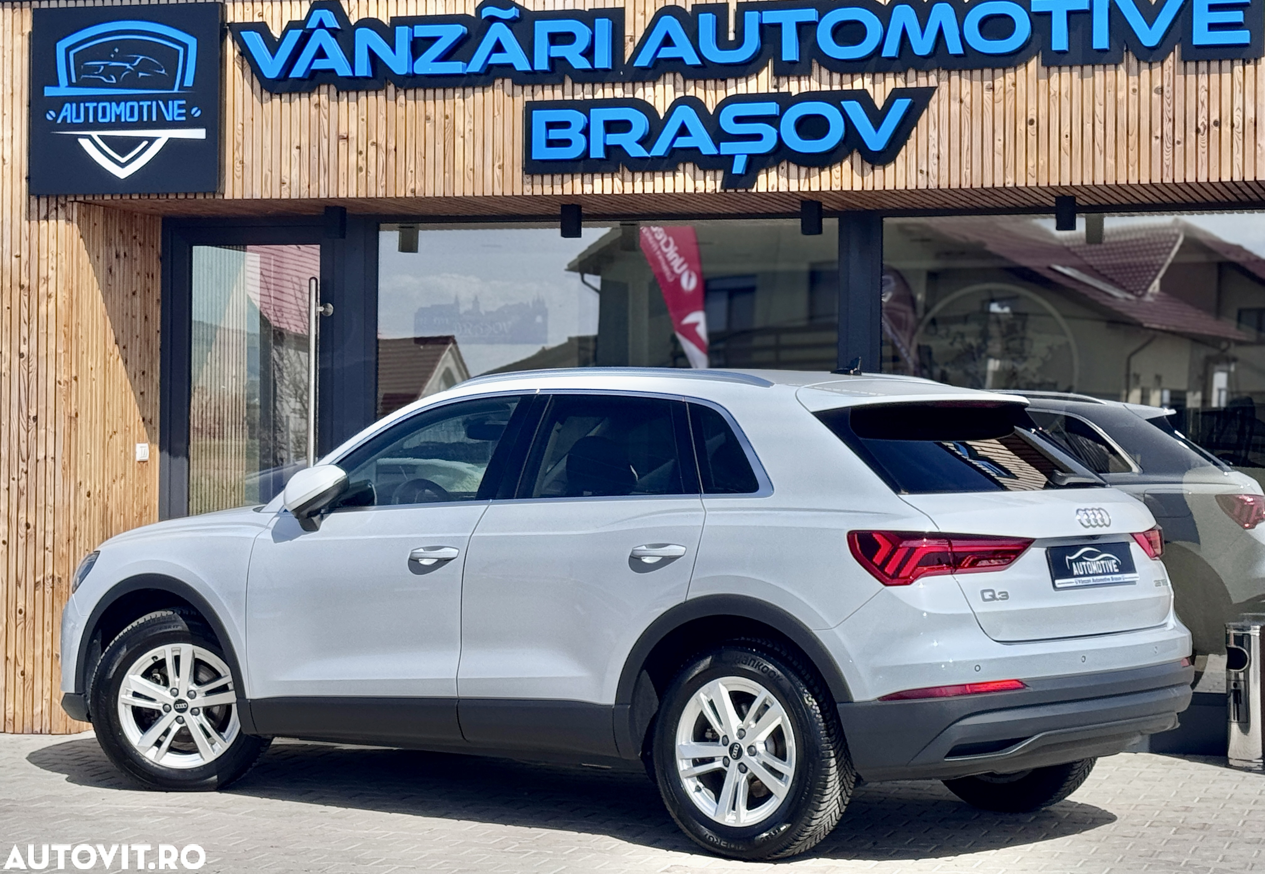 Audi Q3 35 TFSI S tronic - 5