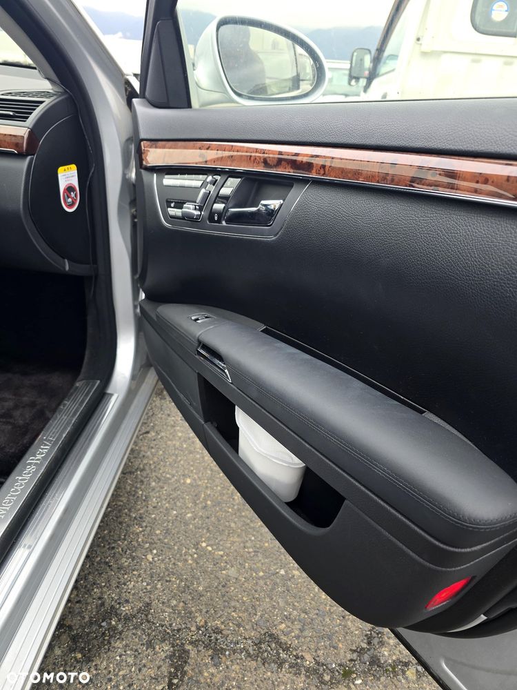 Mercedes-Benz Klasa S 500 7G-TRONIC - 30