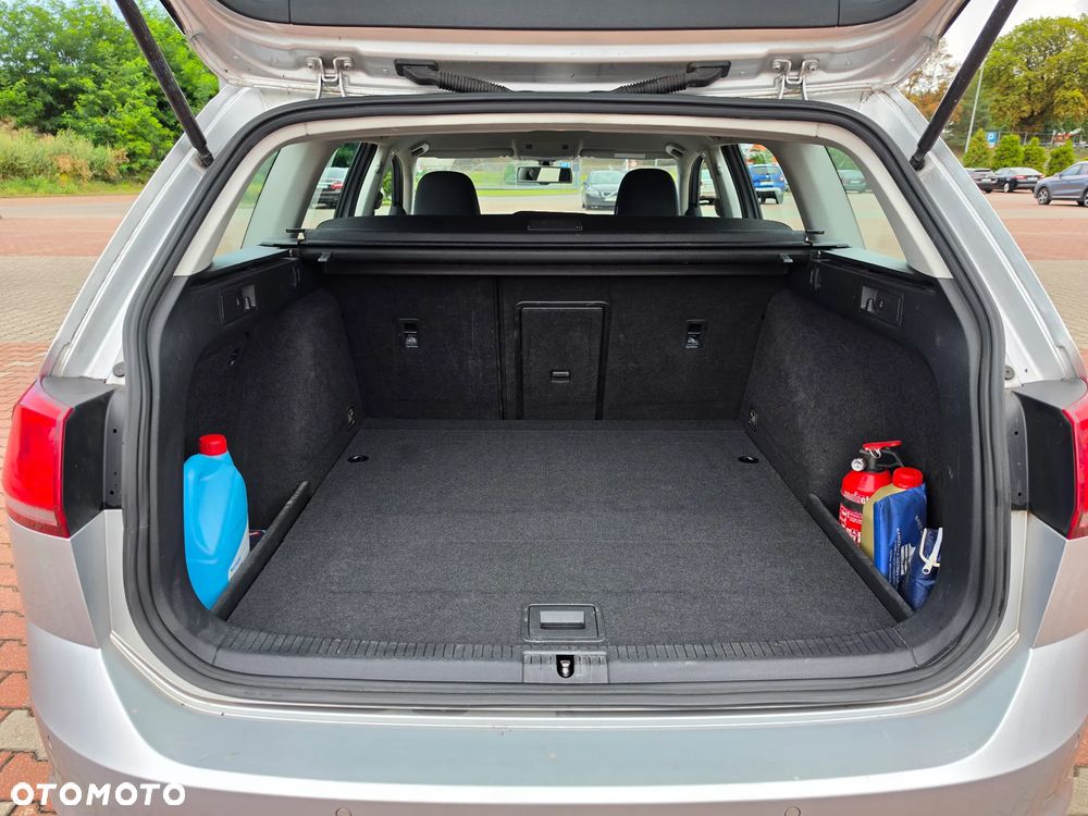 Volkswagen Golf 1.4 TSI BMT Comfortline - 13