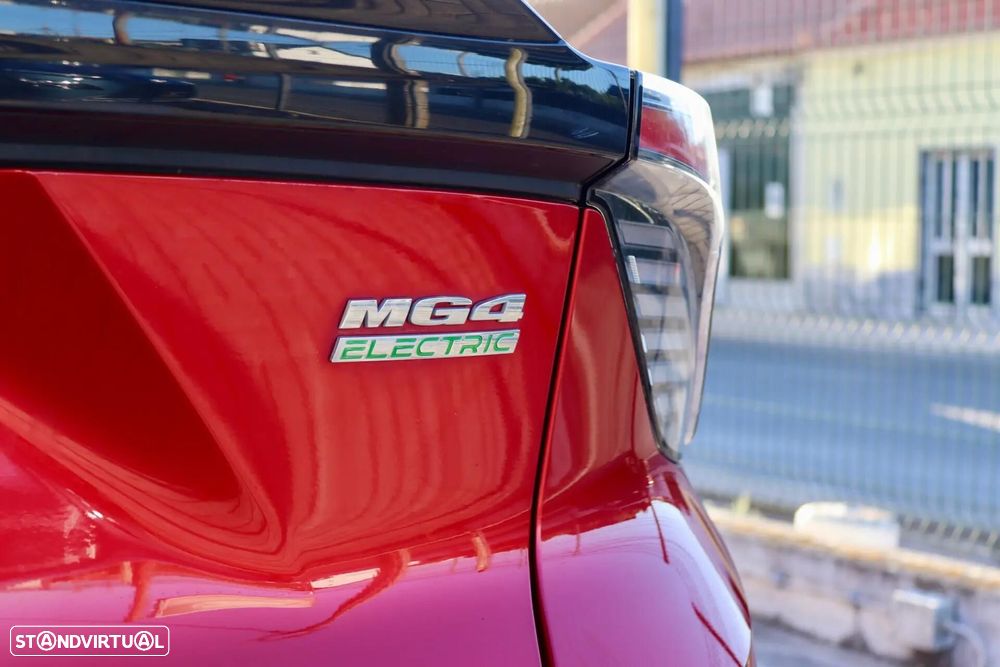 MG MG4 51 kWh Standard - 12