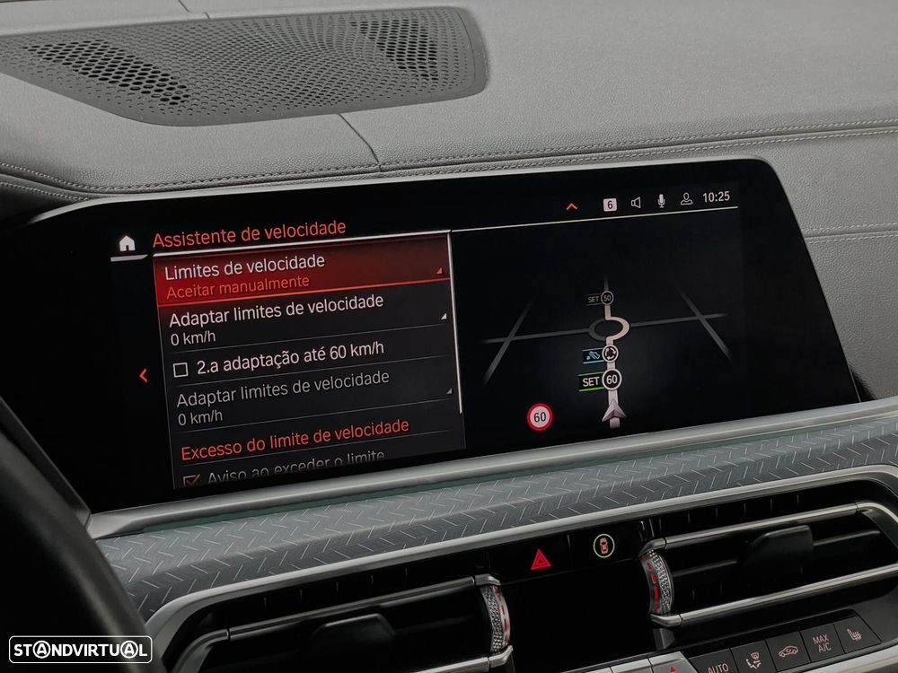 BMW X7 40 i xDrive Pack M - 31