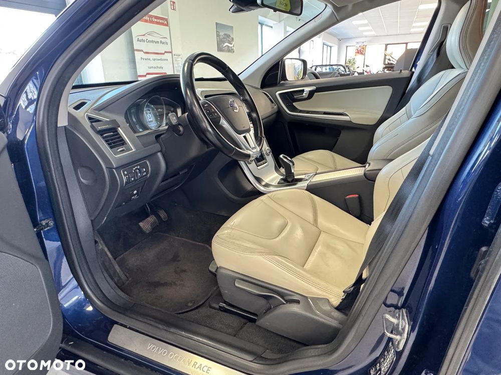 Volvo XC 60 D4 Drive-E Ocean Race - 7