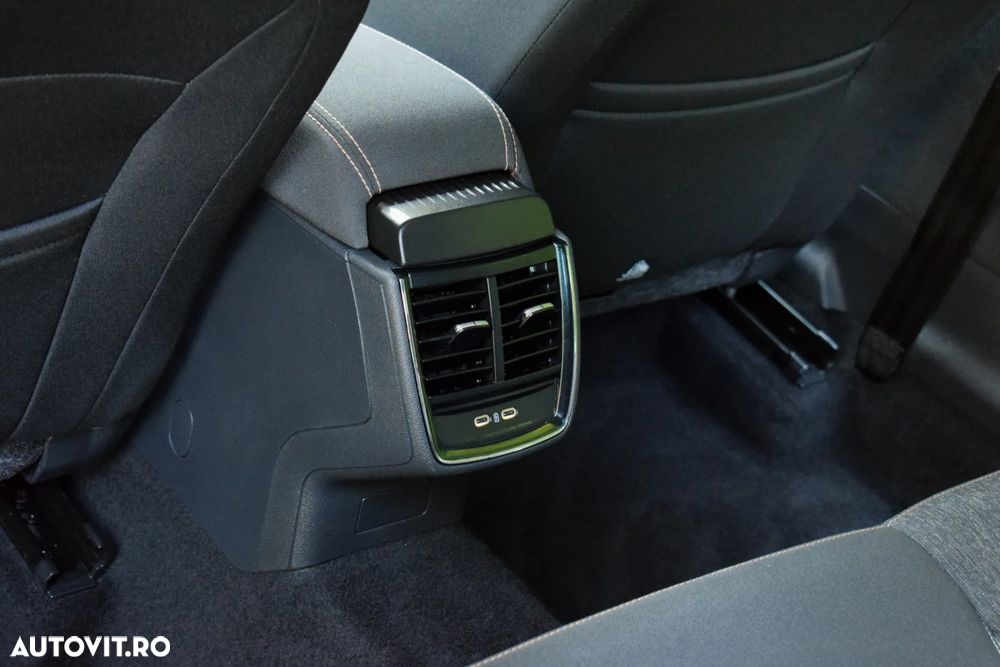 Skoda Kamiq 1.0 TSI DSG Style - 28