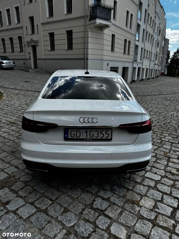 Audi A4 Limousine - 9