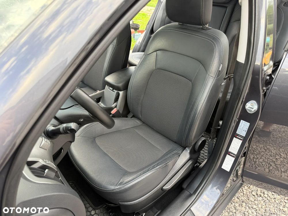Kia Sportage 1.7 CRDI Business Line 2WD - 22