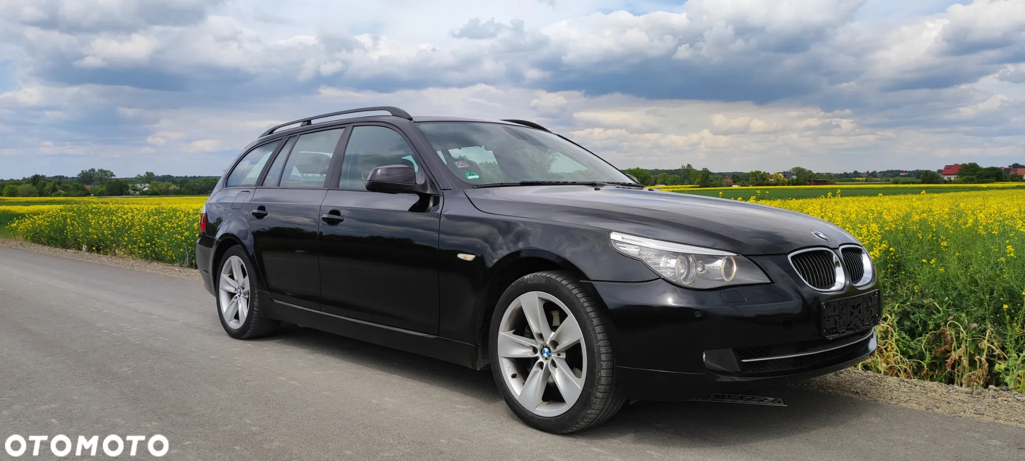 BMW Seria 5 525d xDrive Touring Edition Sport - 12