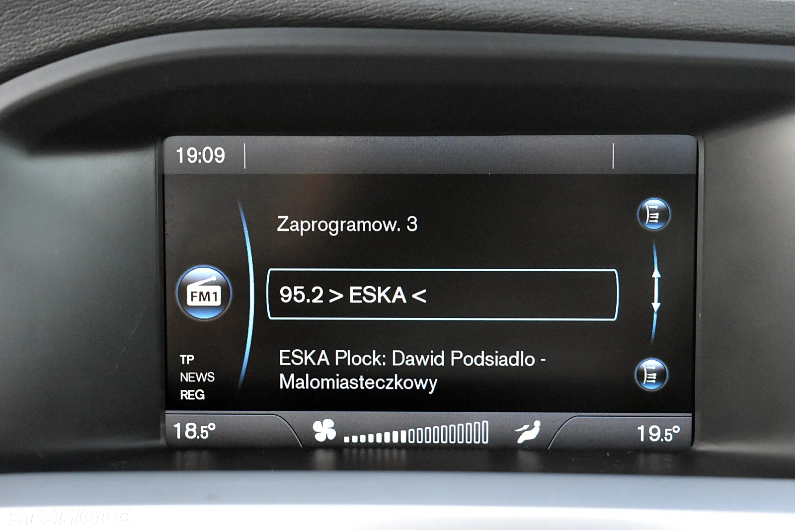 Volvo V60 D3 Geartronic Momentum - 29