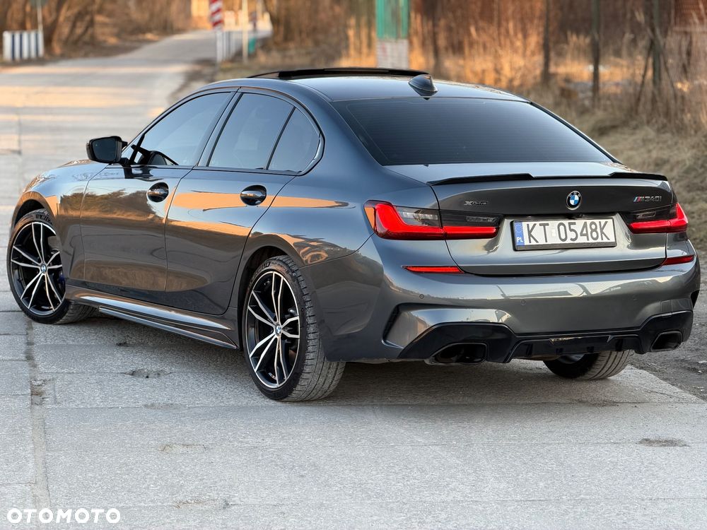BMW Seria 3 M340i xDrive - 21