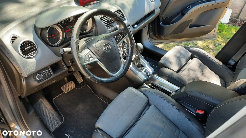 Opel Meriva - 9
