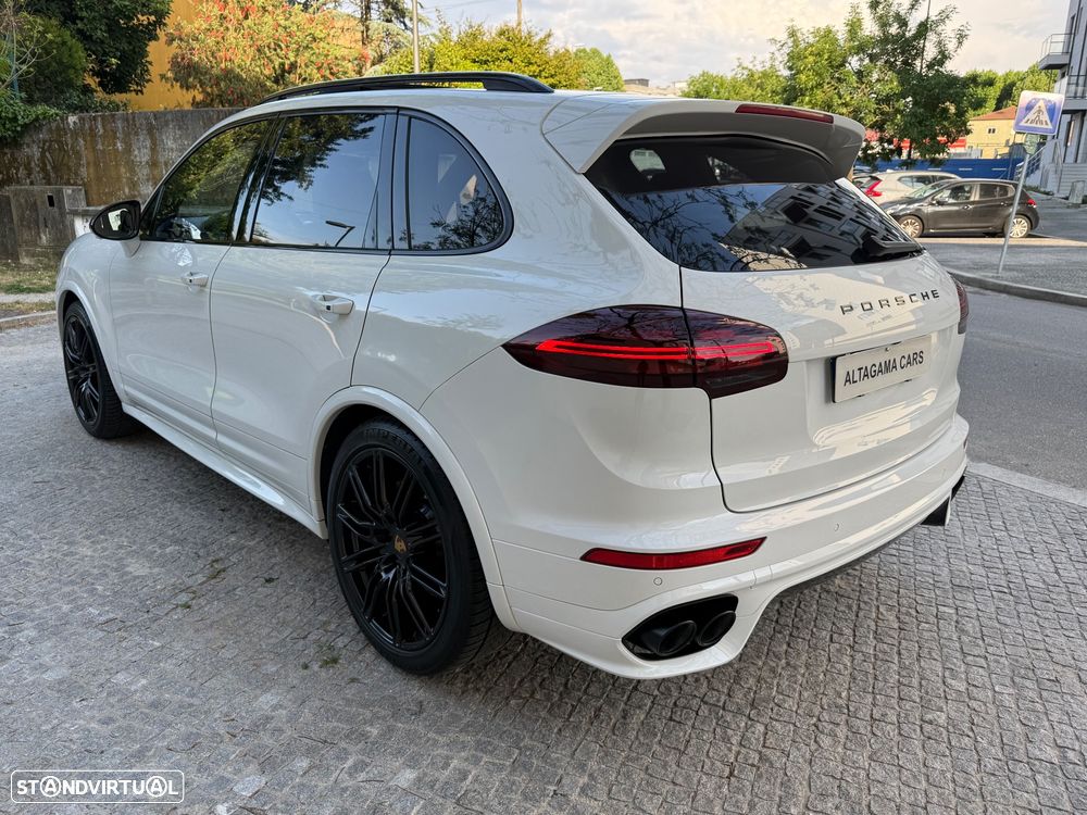Porsche Cayenne S Tiptronic S - 13