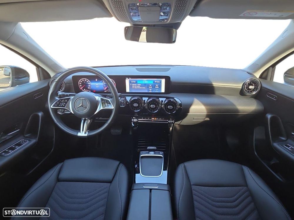 Mercedes-Benz A 200 Standard - 13
