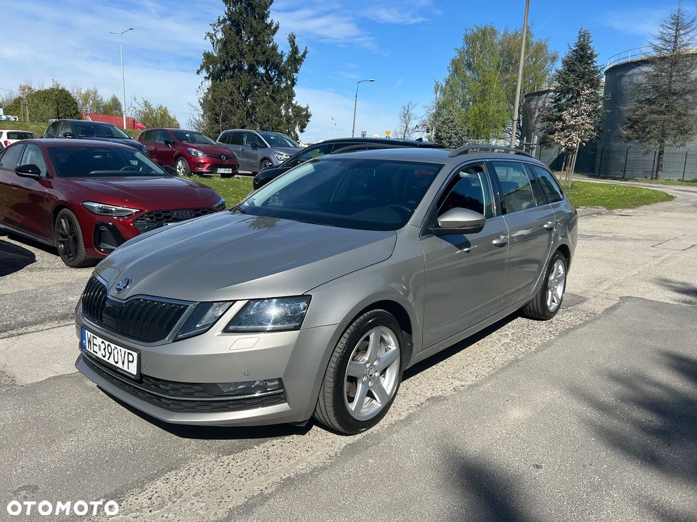 Skoda Octavia 2.0 TDI Style DSG - 1