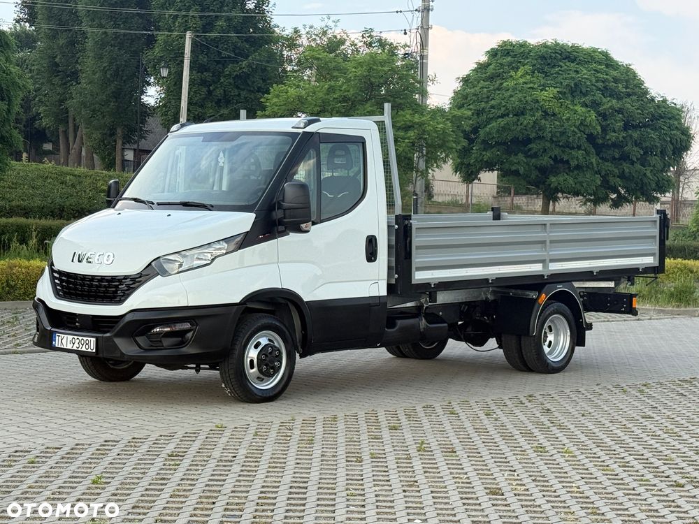 Iveco DAILY 35/50-180 3.0 HPI 180KM BLOKADA MOSTU! WYWROTKA 3-stronna ! 90 tyś km! HAK! Jak Nowy!! - 9