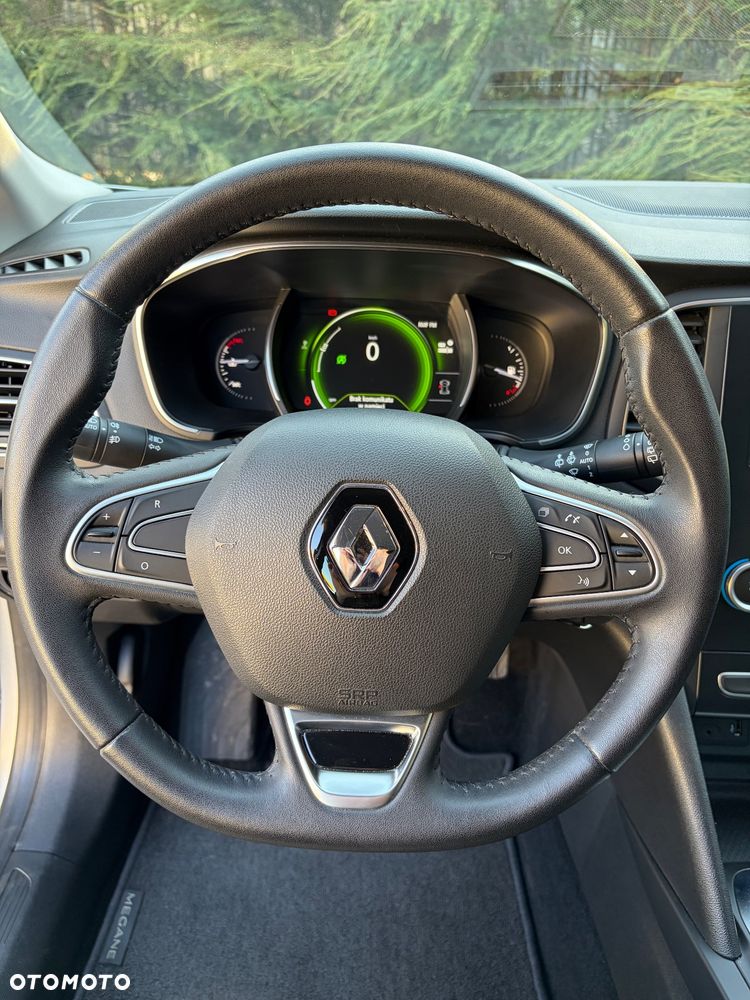 Renault Megane ENERGY TCe 130 EXPERIENCE - 16