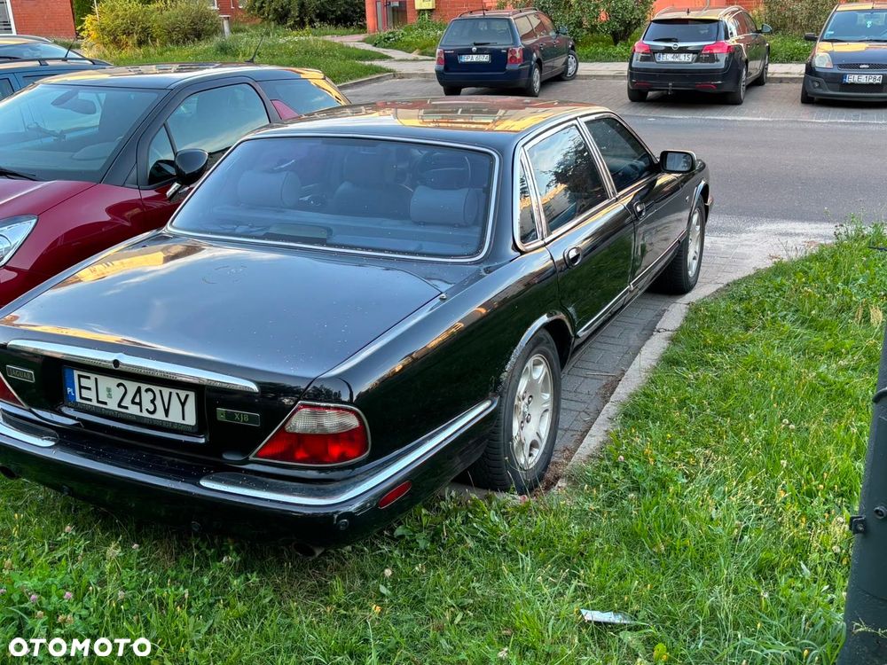 Jaguar XJ - 3