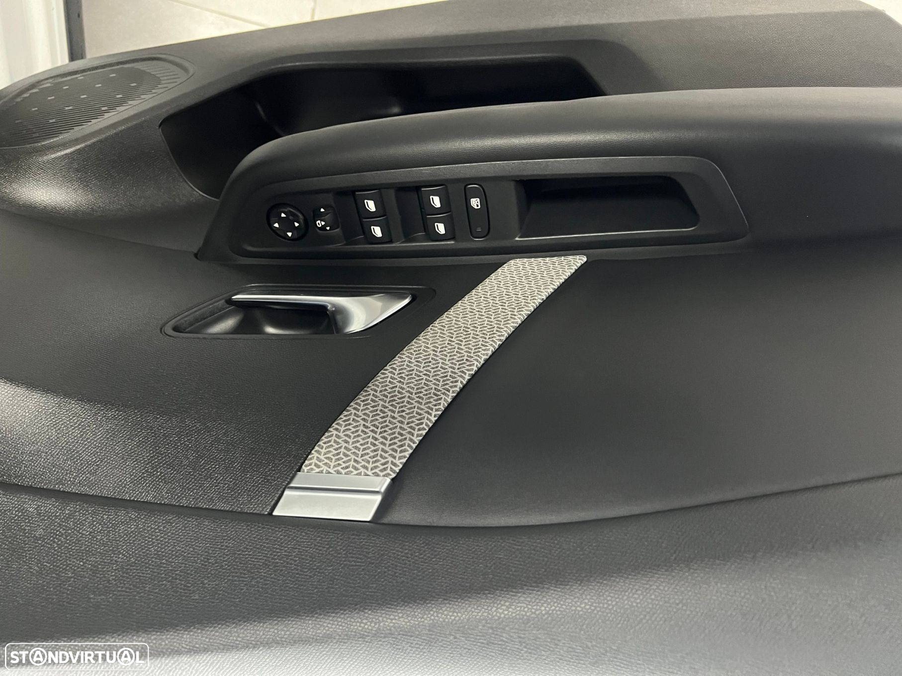 Citroën C4 1.2 PureTech Feel Pack - 27